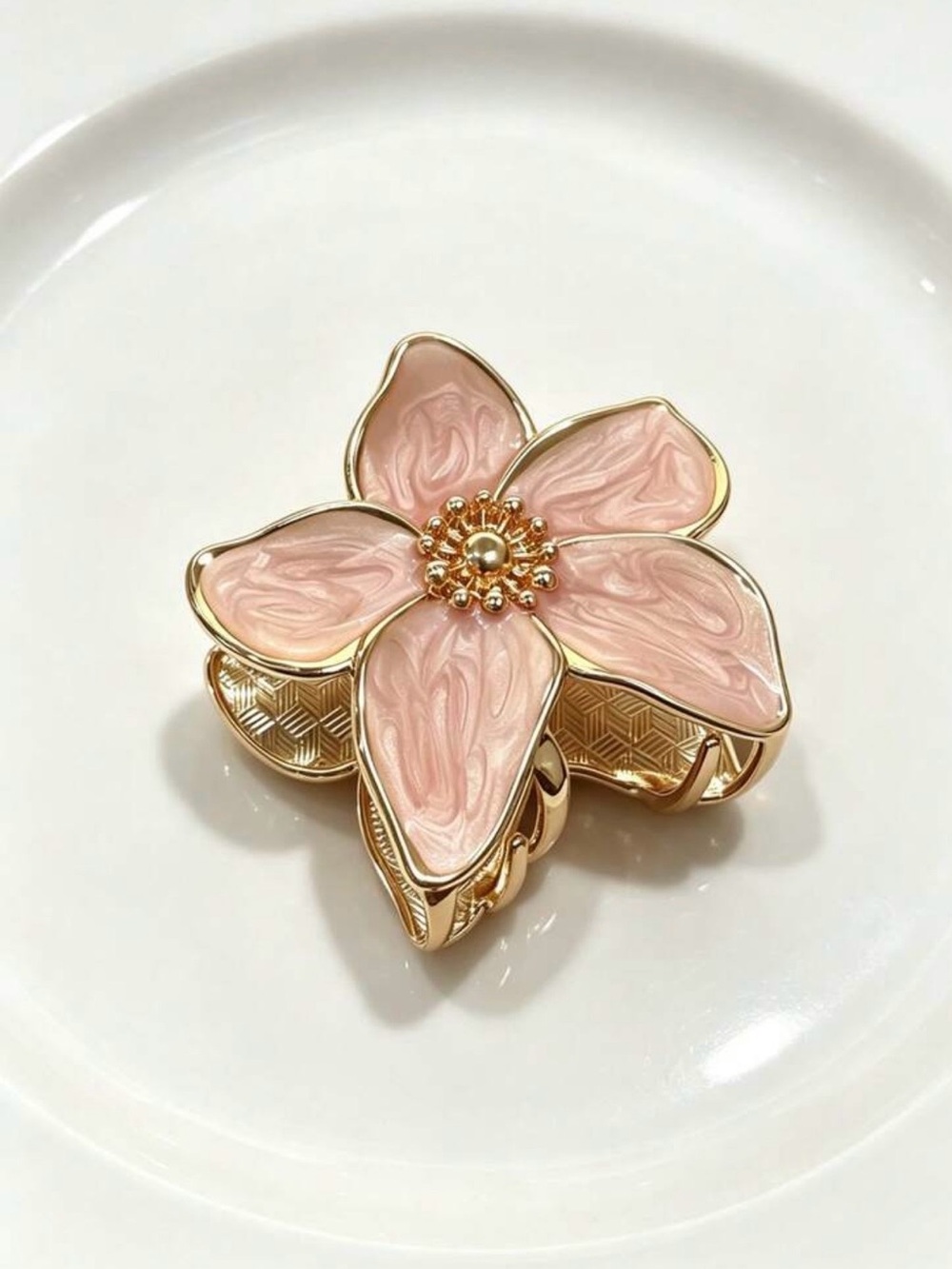 Elegant Pink Floral Hair Claw